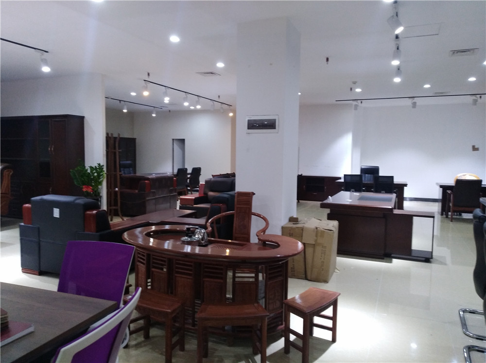 思進(jìn)家具廣東省陽江市專賣店