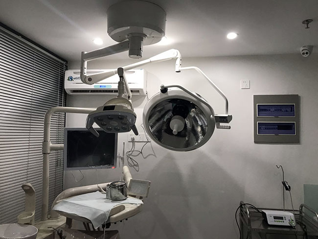 口腔連鎖機構(gòu)使用錦德等離子空氣消毒機